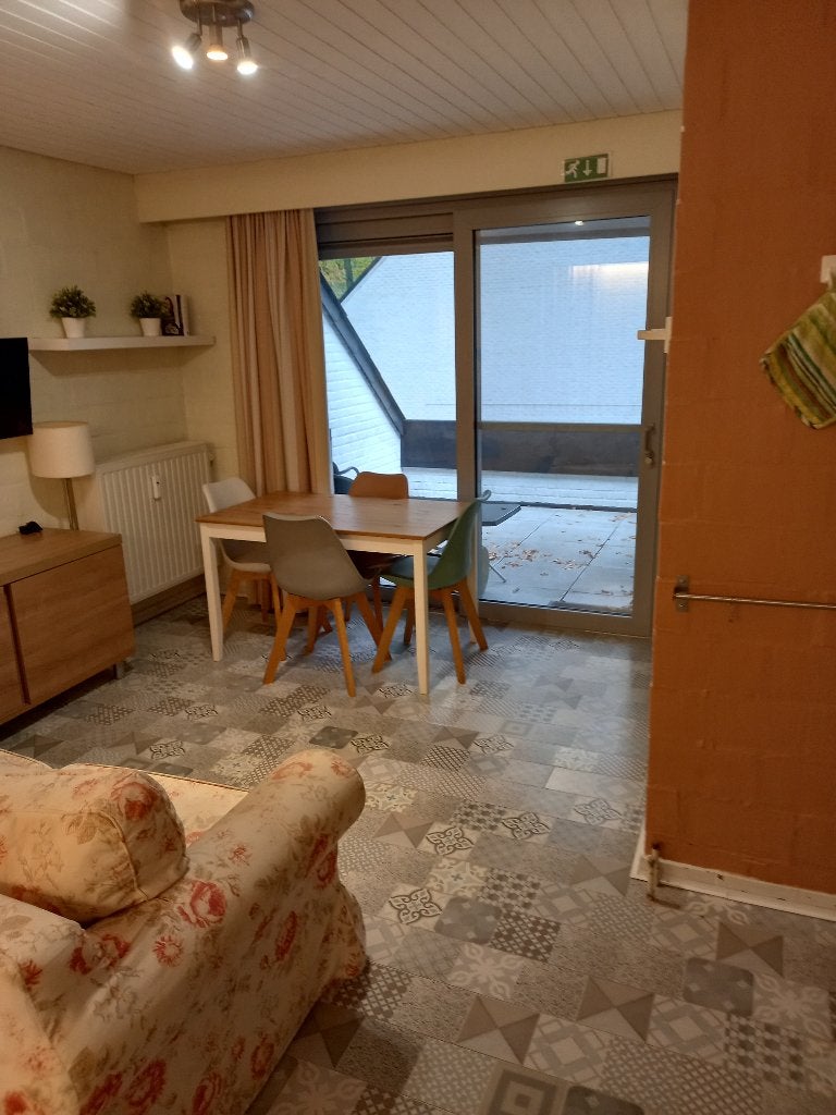 Ruime studio met terras te huur – Hengelhoef Houthalen, Vakantie, In bos, Limburg of Luik, Recreatiepark, Appartement