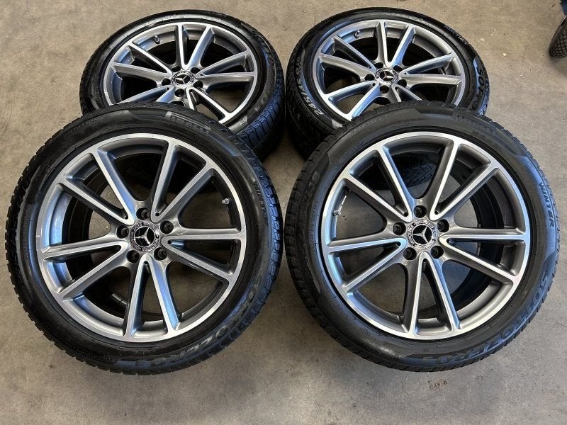 18 inch originele velgen + winterbanden Mercedes CLS C257, Auto-onderdelen, 18 inch, -, -, Banden en Velgen