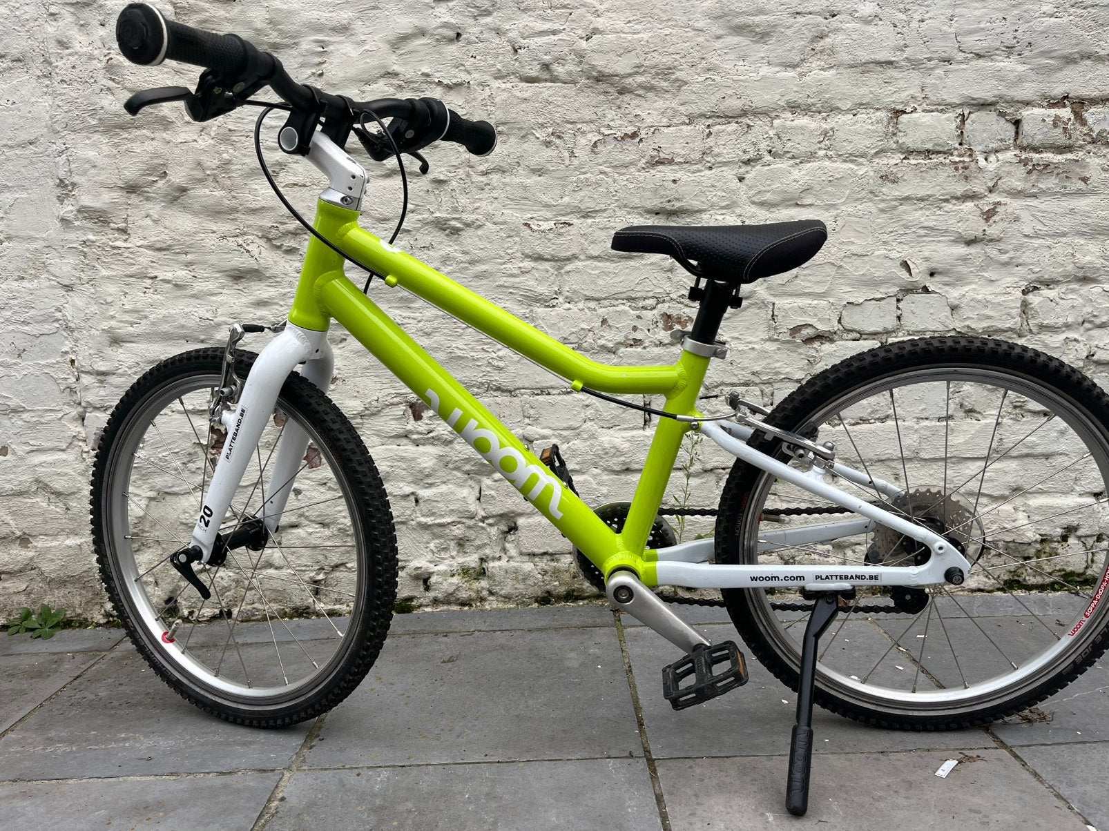 Woom fiets 4, Fietsen en Brommers, Ophalen, Zo goed als nieuw