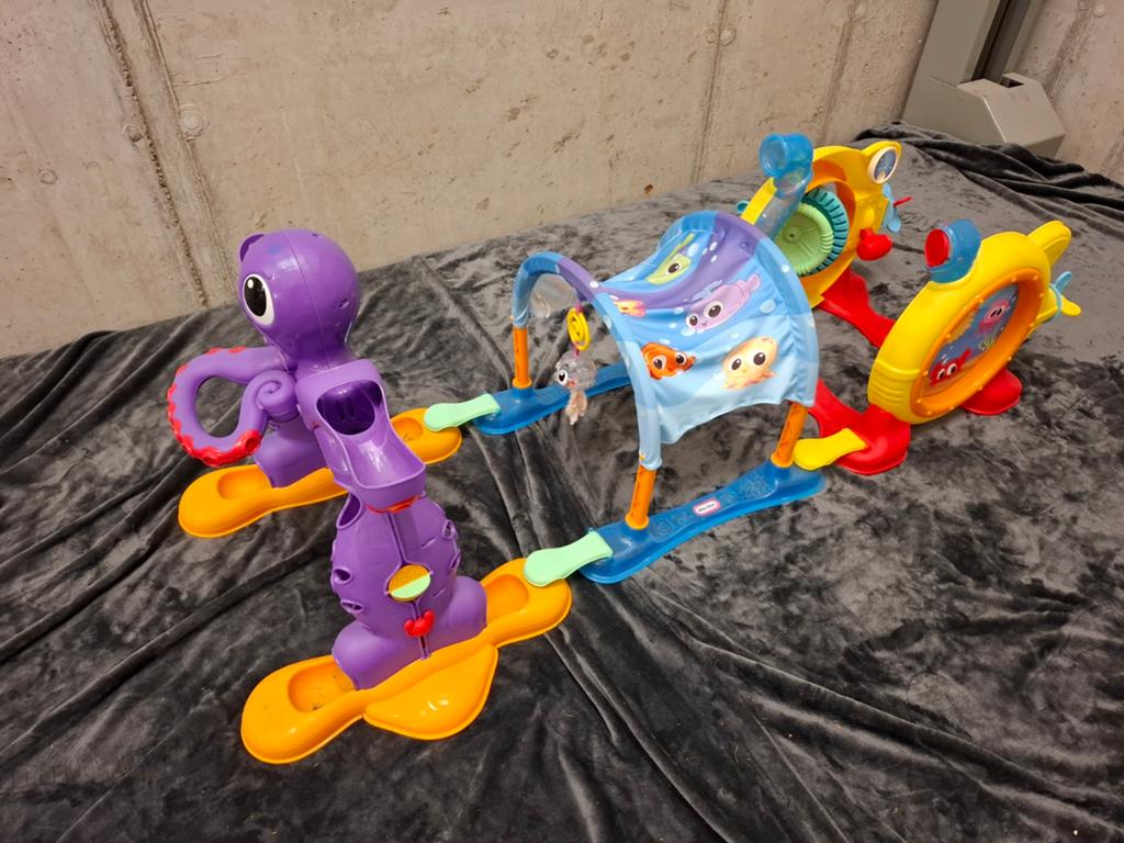 €10 kruipspeeltunnel little tikes, Kinderen en Baby's, Ophalen