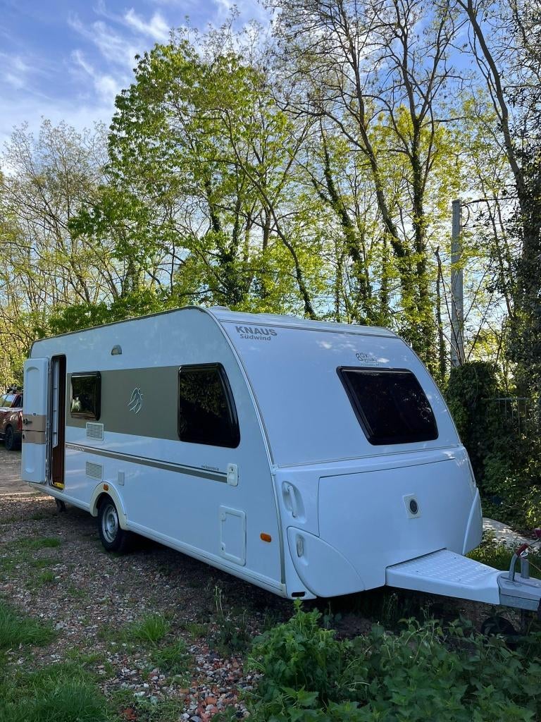 Knaus Südwind White Edition 500 FSK (2009), Caravans en Kamperen, Caravans, Rondzit, Particulier, 5 tot 6 meter, Knaus