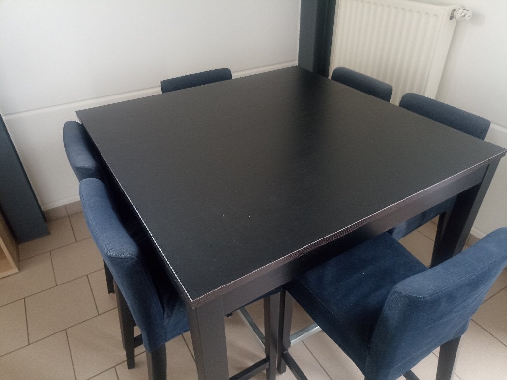 Table à manger et 6 chaises, Quatre personnes, Carré, Contemporain, Enlèvement