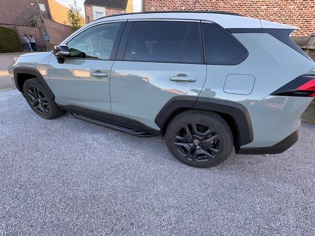 Toyota RAV4  Ultimate Adventure AWD  Urban Khaki/wit dak, Auto's, Toyota, Euro 6, 4 cilinders, 2000 kg, 131 kW