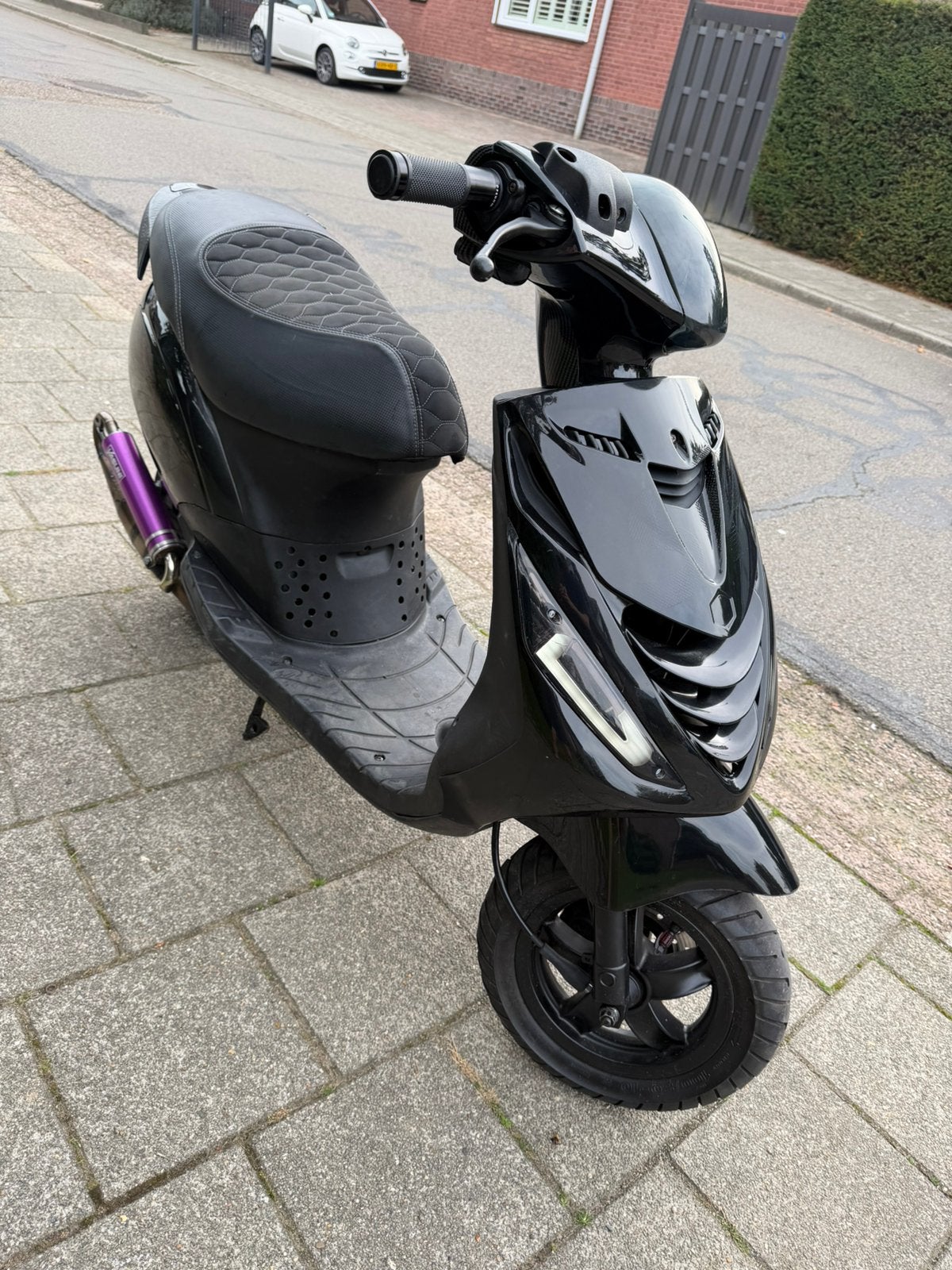 Zip 70cc 2takt B klasse Zeer snel, Fietsen en Brommers, Ophalen, Zo goed als nieuw, 70 cc, Zip