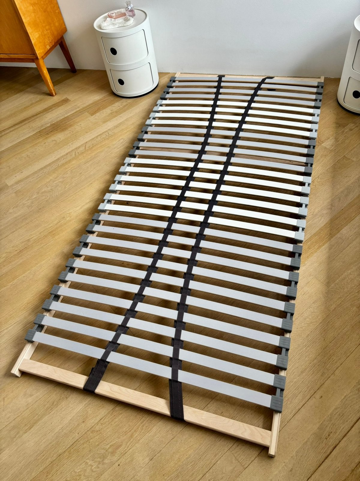 Sommier Lonset Ikea 1/2 price!, Maison & Meubles, Enlèvement, Comme neuf, 200 cm, Sommier