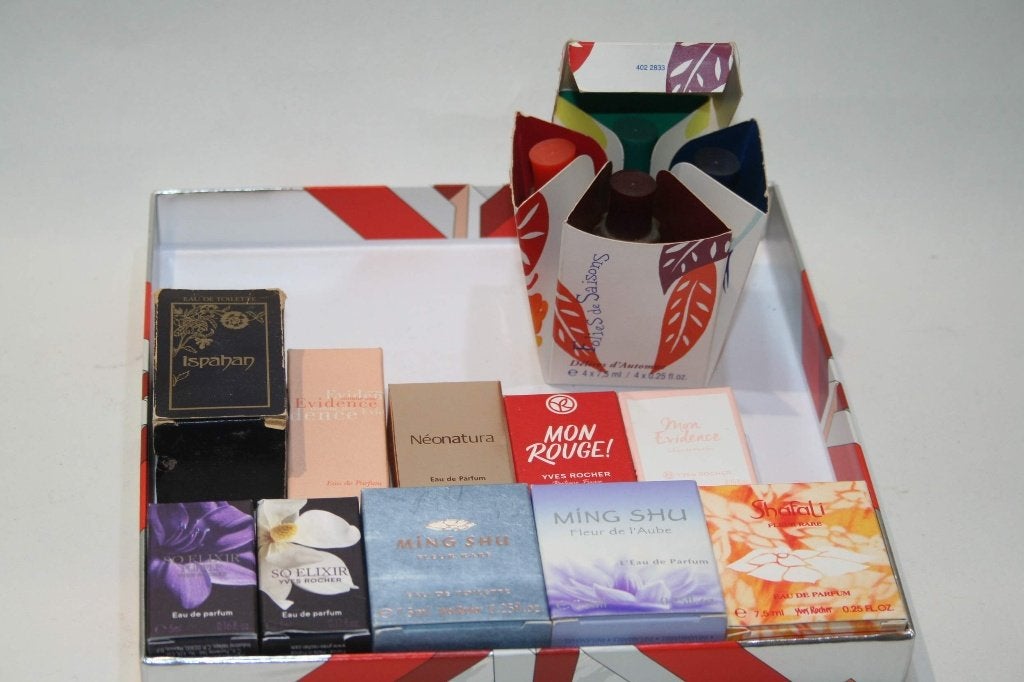 Yves Rocher Collectie 23 miniaturen Nieuw & OVP, Ophalen of Verzenden, Nieuw, Miniatuur, Gevuld