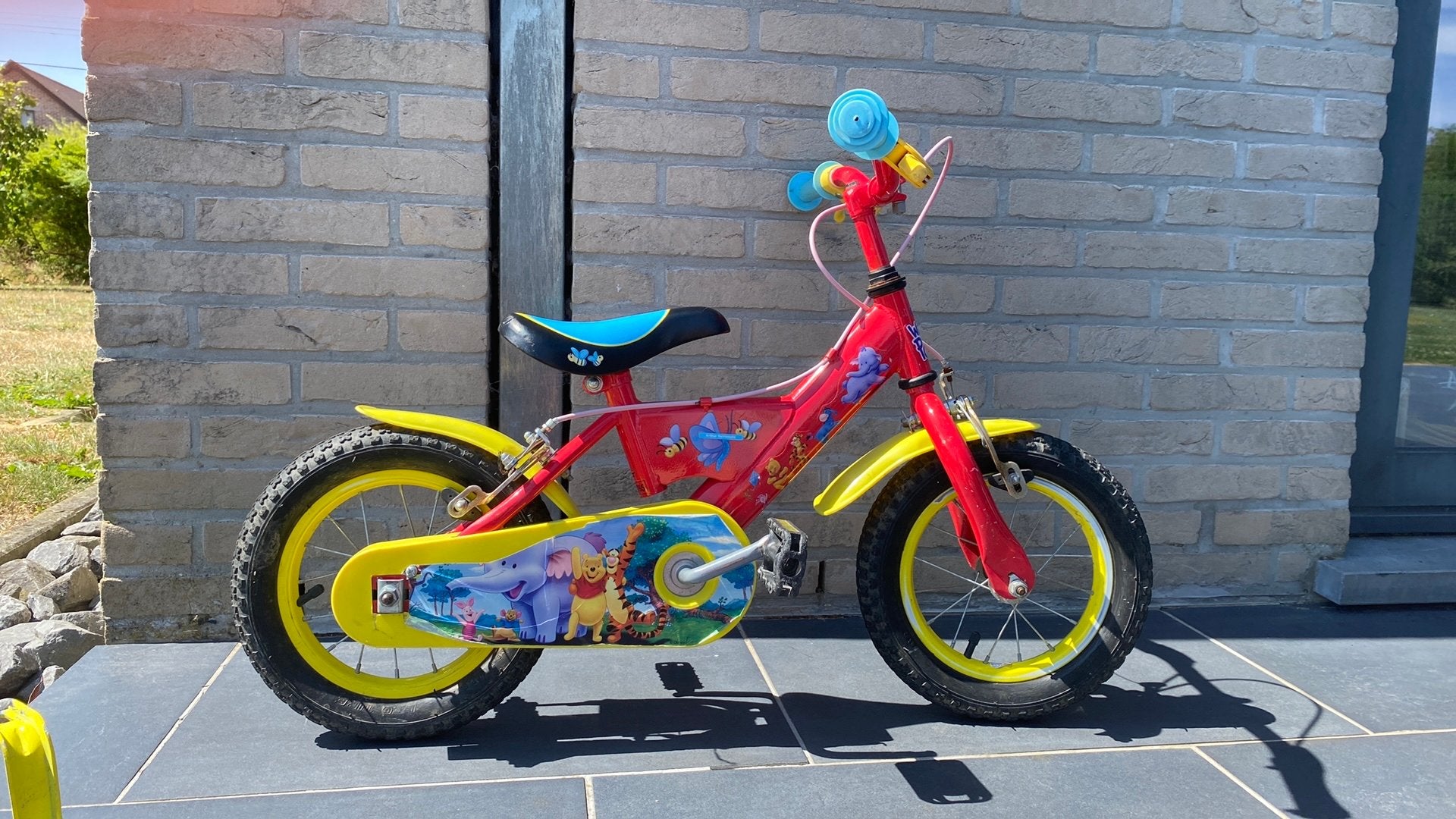 Winnie the Pooh 12-inch kleine fiets met leerwielen, Ophalen, Gebruikt