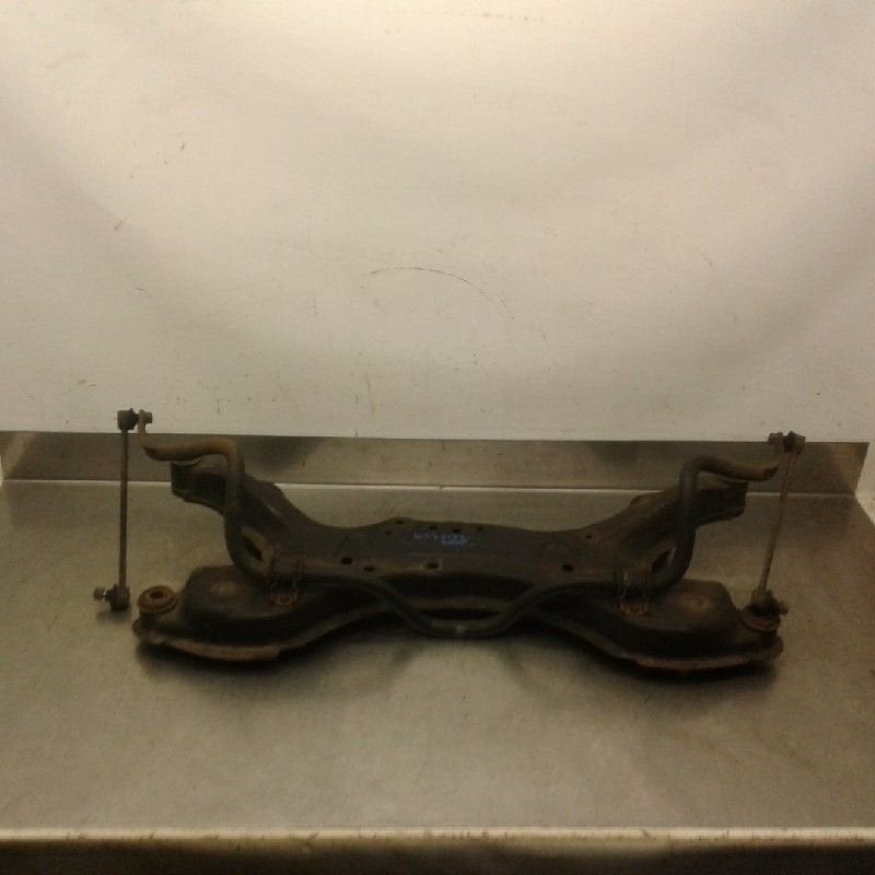 BERCEAU MOTEUR Toyota Avensis Verso (M20) (01-2001/12-2005), Kundenbetreuung@toyota.de, Toyota, Utilisé, Toyota-Allee 2
50858  Köln, DE