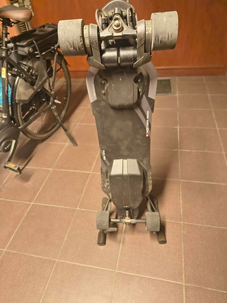Elektrisch skateboard, Ophalen, Zo goed als nieuw