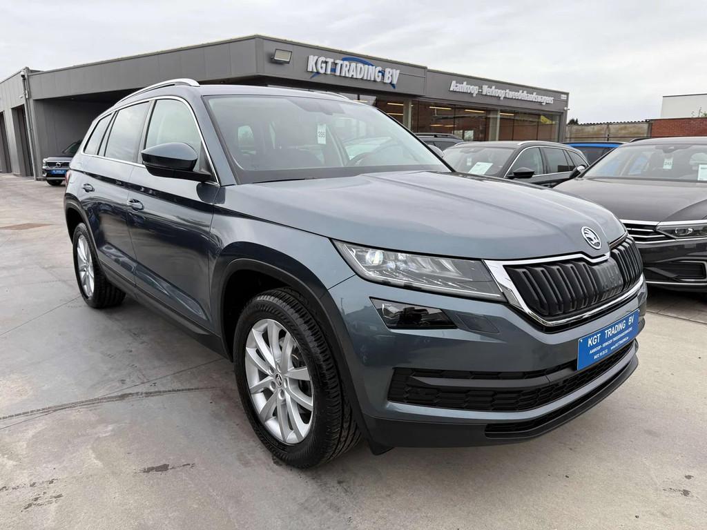 Skoda Kodiaq 1.4 TSI 4X4 NAVI LEDER CAMERA XENON CARPLAY LED, Autos, 1395 cm³, Argent ou Gris, Achat, Entreprise