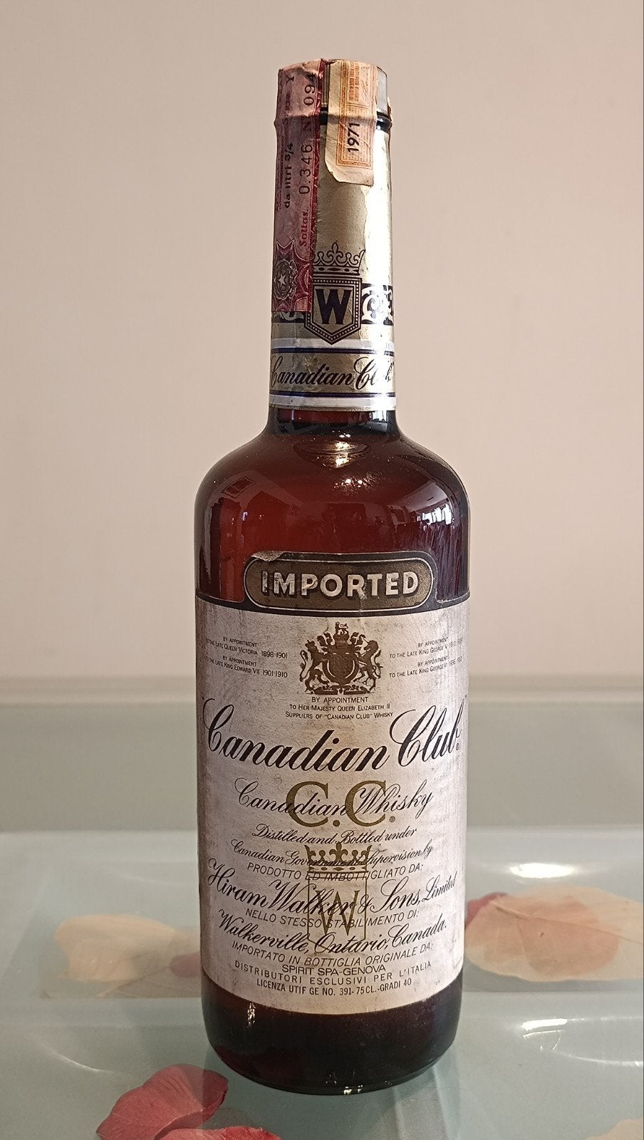Imported Canadian club whisky (1971) 6years-75 cl, Verzamelen, Overige typen, Ophalen of Verzenden, Zo goed als nieuw, Noord-Amerika