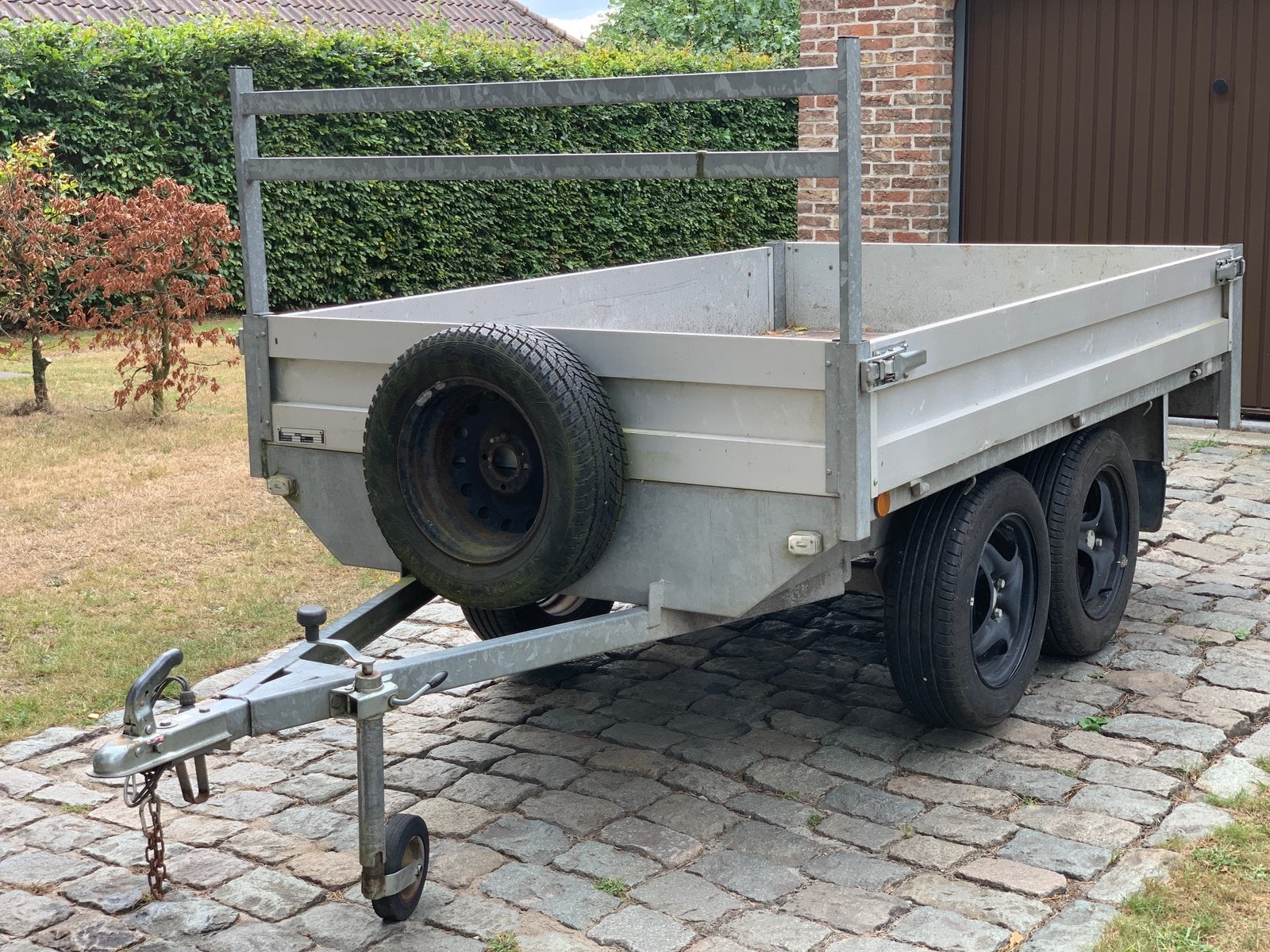 ALU dubbelasser met nieuwe banden, Auto diversen, Aanhangers en Bagagewagens, Ophalen, Zo goed als nieuw