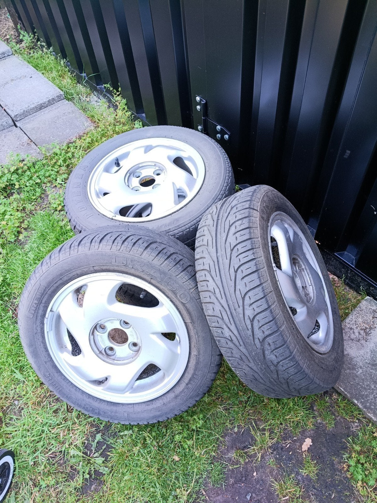 4 originele Honda Ek9 velgen met goede banden €125, Enlèvement