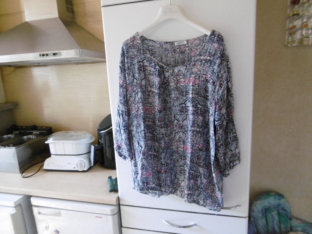 chemisier pour femme « damart » L à fleurs, Taille 42/44 (L), Enlèvement ou Envoi, Autres couleurs, Comme neuf