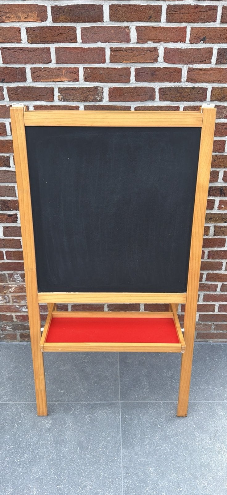 Krijtbord / stoepbord met houten frame, Ophalen, Zo goed als nieuw, Krijtbord