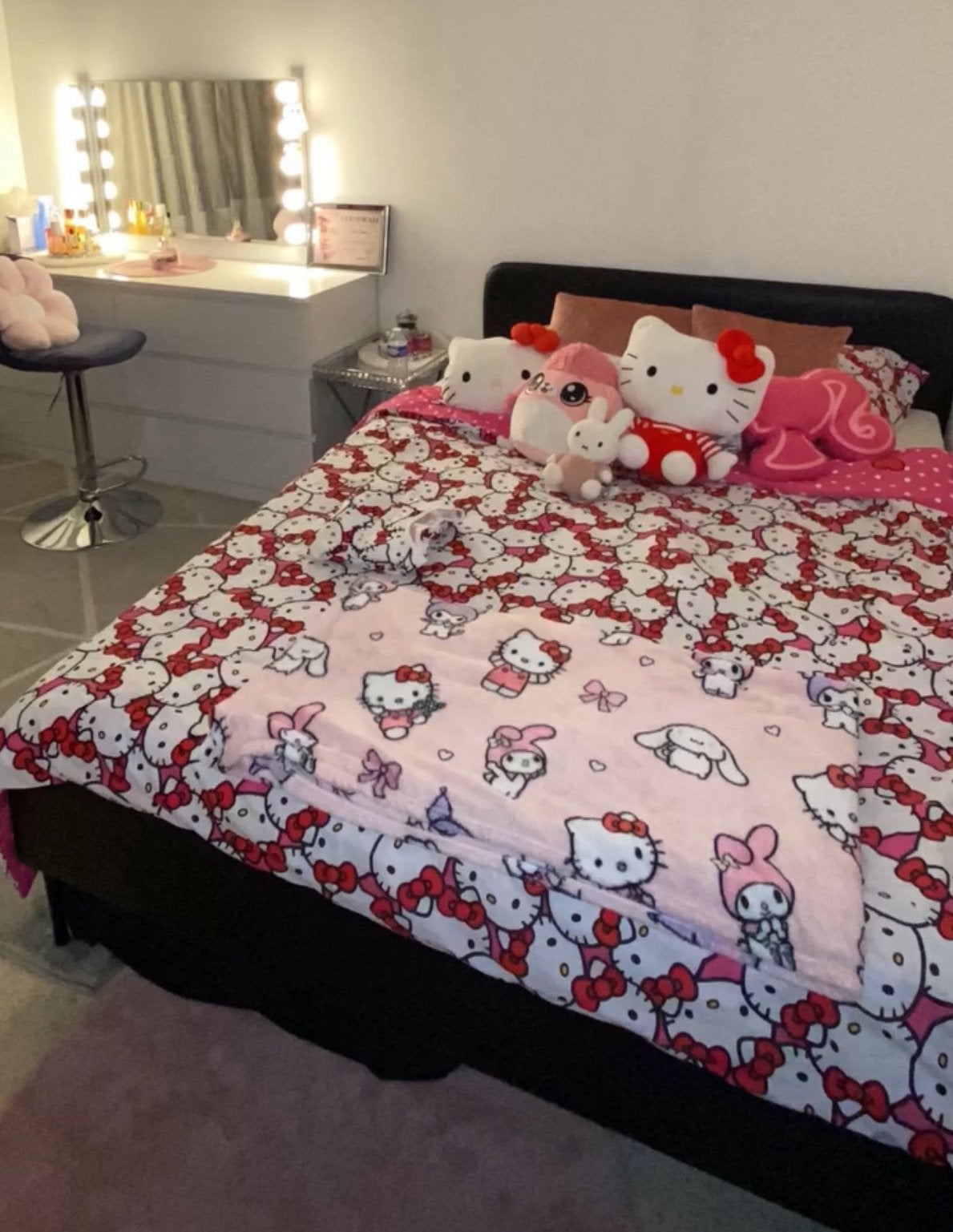 Ikea bed, Huis en Inrichting, Ophalen, Nieuw
