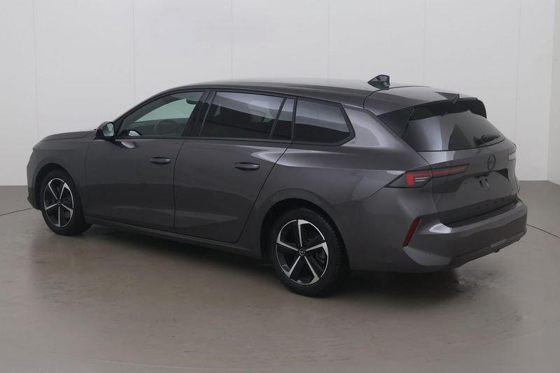 Opel Astra Sports Tourer 1.2 turbo gs 130 AT, Autos, Opel, Argent ou Gris, Achat, 1416 kg, Entreprise