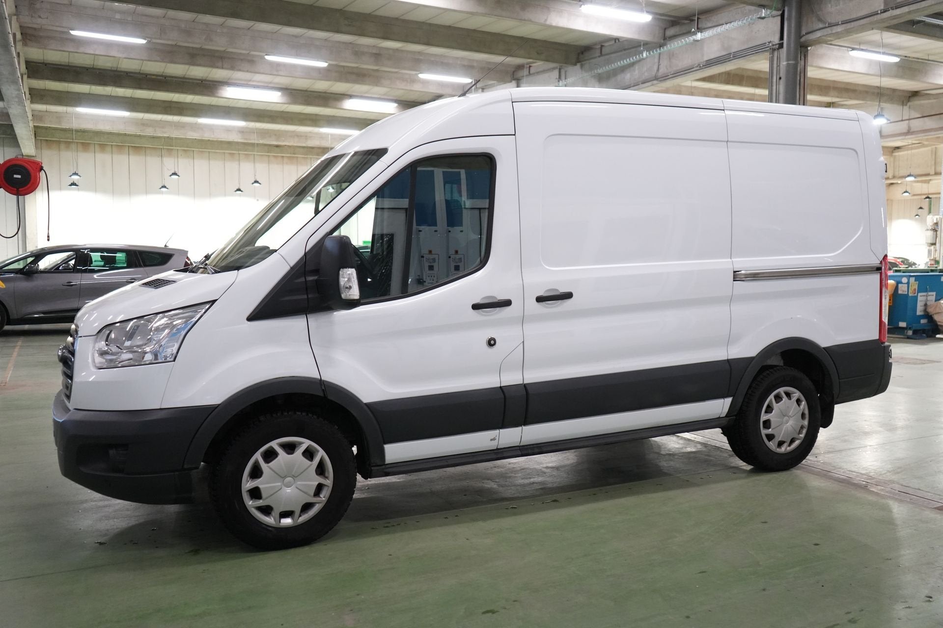 (2FWA935) FORD TRANSIT 2T 350M FOU MWB HR DSL, Autos, Achat, 105 ch, Euro 6, Entreprise