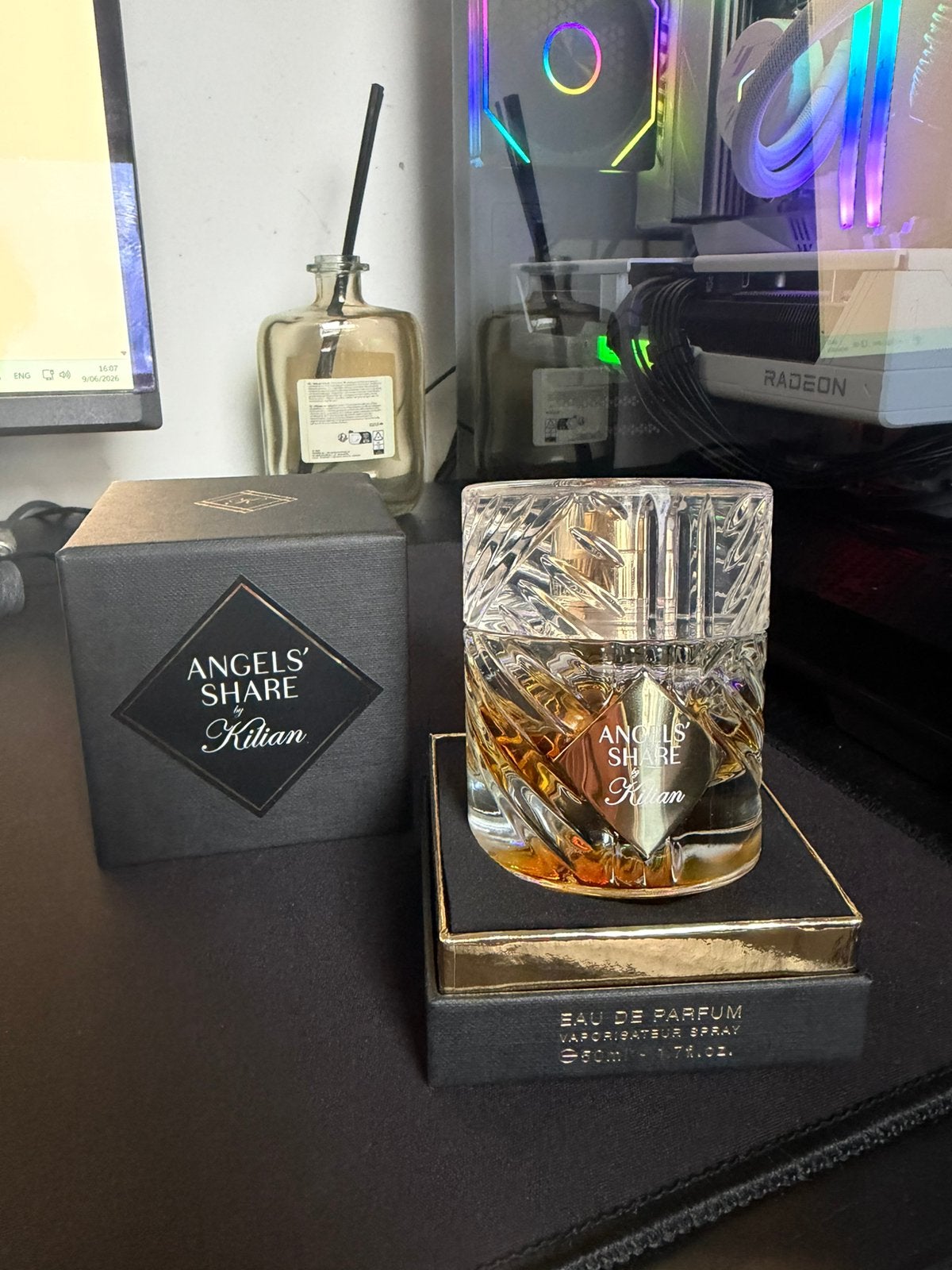 Angel’s Share Eau de parfum 50ml ORIGINEEL met factuur, Handtassen en Accessoires, Uiterlijk | Parfum, Ophalen, Zo goed als nieuw