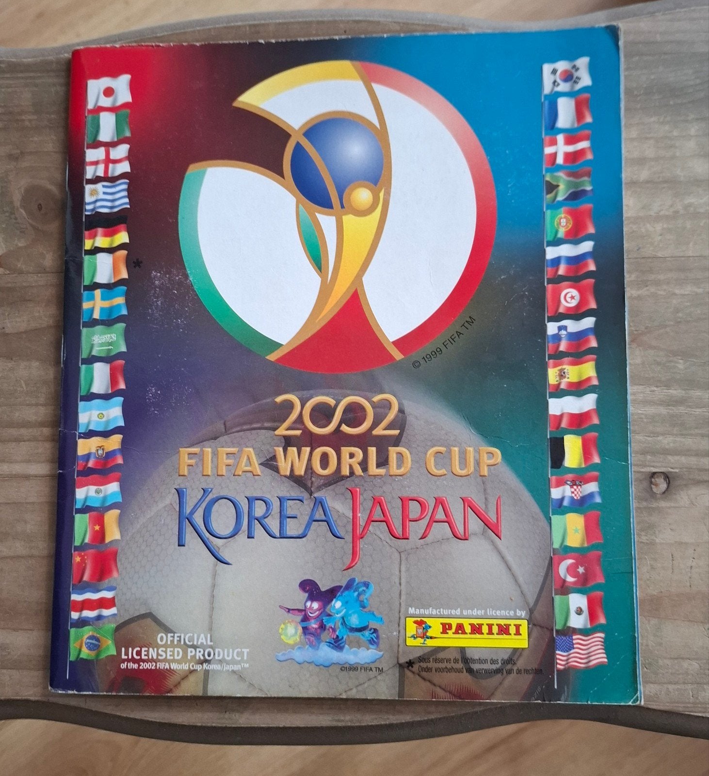 panini album complet football korea Japan 2002 dos coca cola, Collections, Enlèvement ou Envoi
