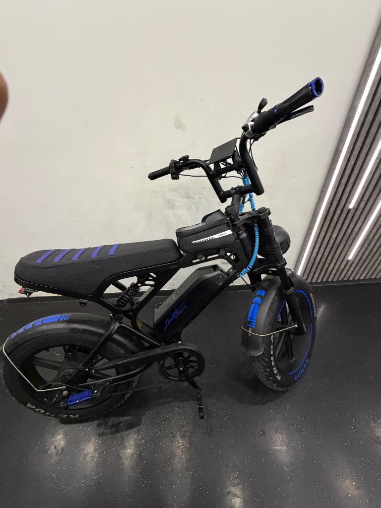 Fatbike v20pro 2025, Fietsen en Brommers, Elektrische fietsen, Zo goed als nieuw, 50 km per accu of meer, 55 tot 59 cm, Ophalen