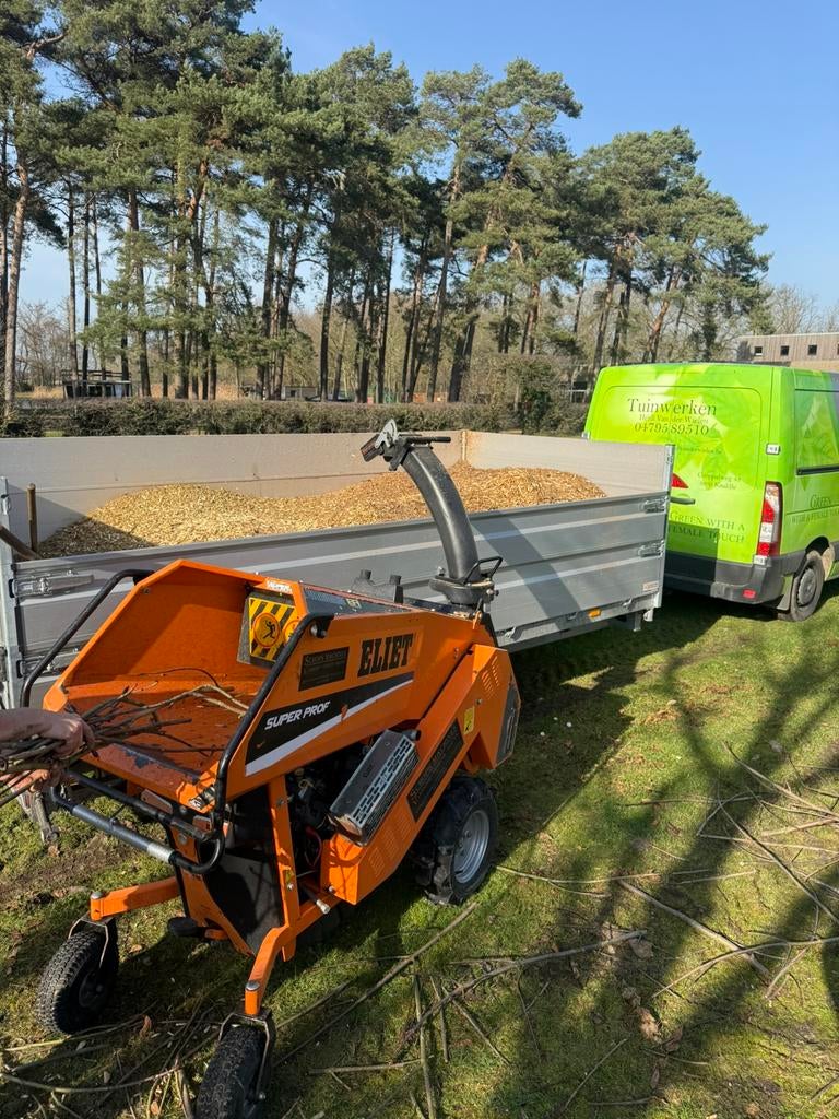 Hakselaar TE HUUR / HUREN Eliet 12cm, Ophalen, Zo goed als nieuw, Benzine, Eliet