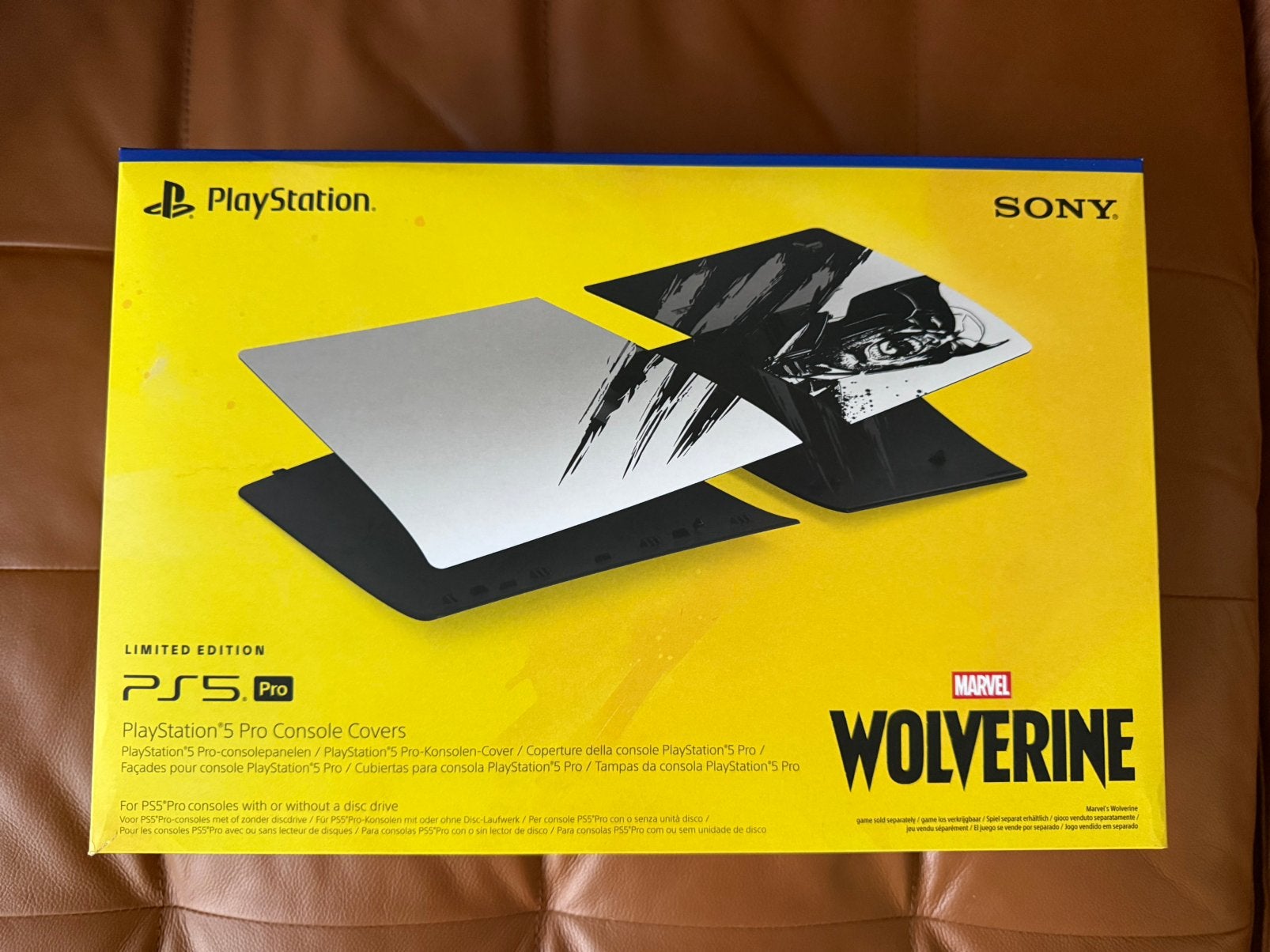 Wolverine PS5 Pro grijze gevels/hoezen, als nieuw, Ophalen, Zo goed als nieuw