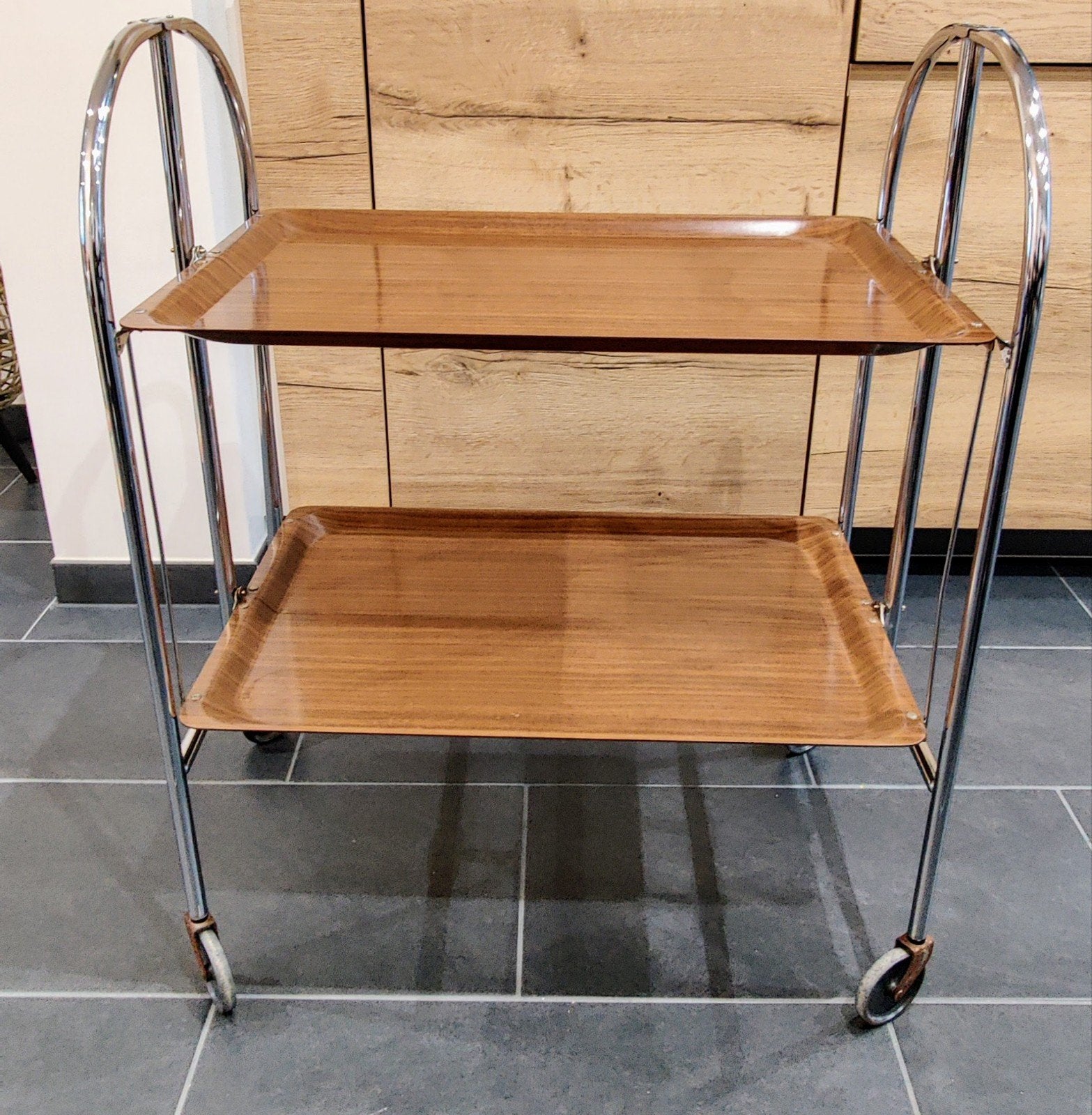 Unieke Vintage Trolley Jaren 50 Chroom - Echte Buitenkans!, Vintage Trolley Jaren 50, 55 à 75 cm, Enlèvement, Utilisé