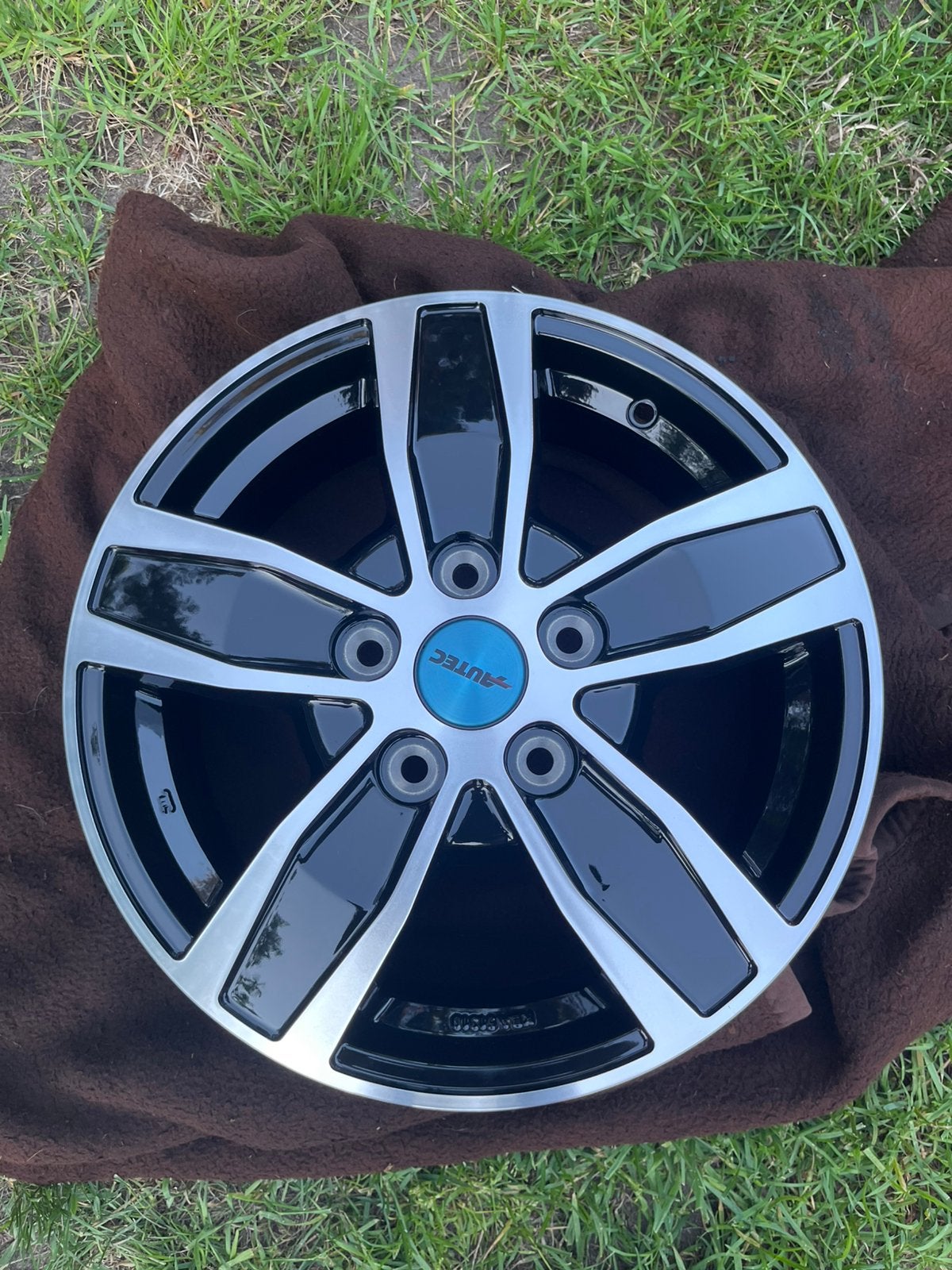 4x Autec Quantro 16” Alu Velgen 5x118 ET66 Zwart Gepolijst, Ophalen, Nieuw