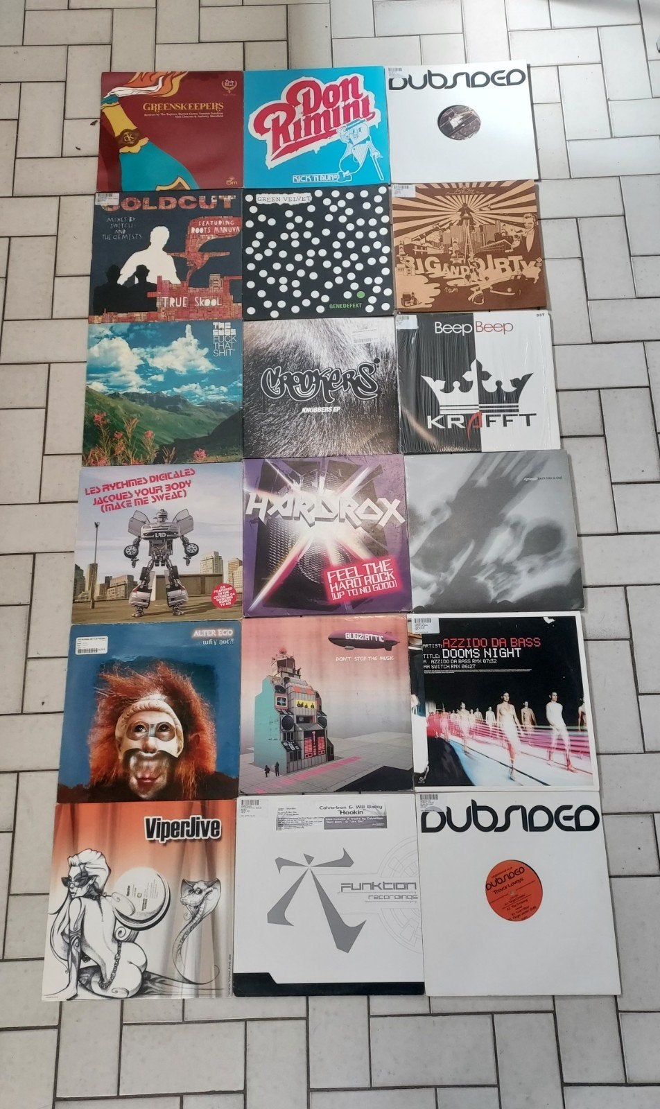 34 disques vinyles techno/house, Enlèvement ou Envoi, House, LP