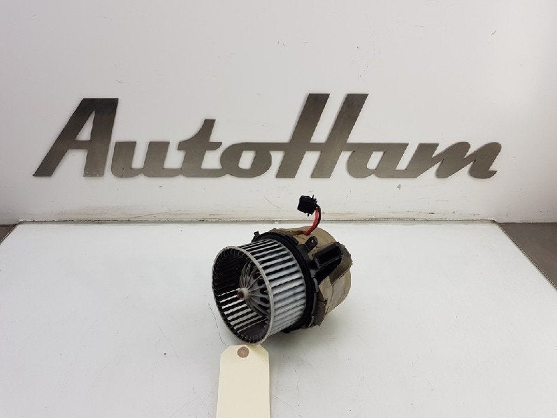 KACHEL VENTILATORMOTOR A4 (B8) (|8K1820021C|8K1820021|), Gebruikt, Audi