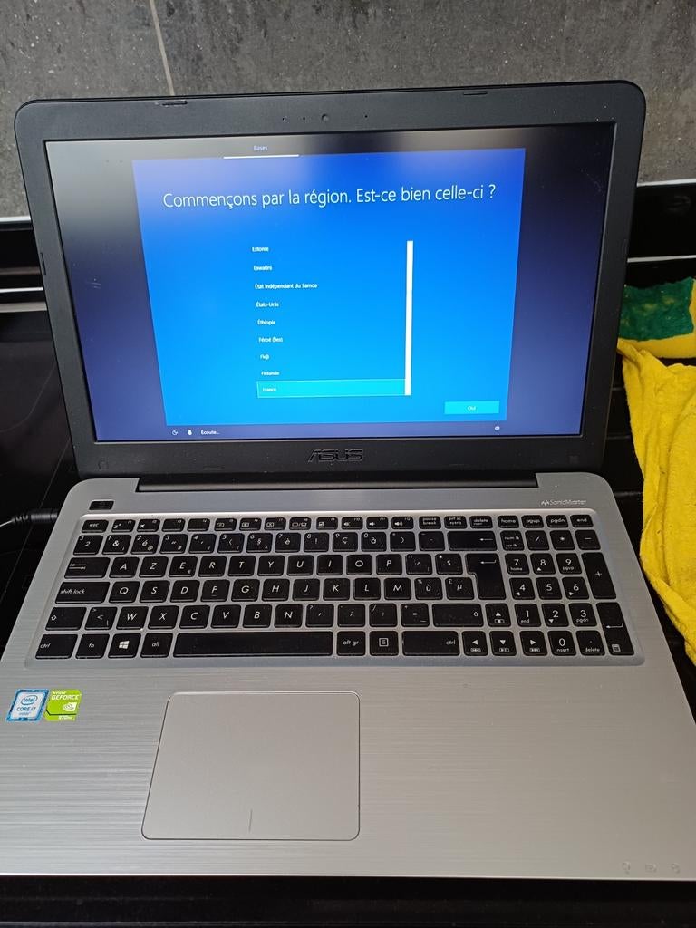 Ordinateur portable Asus