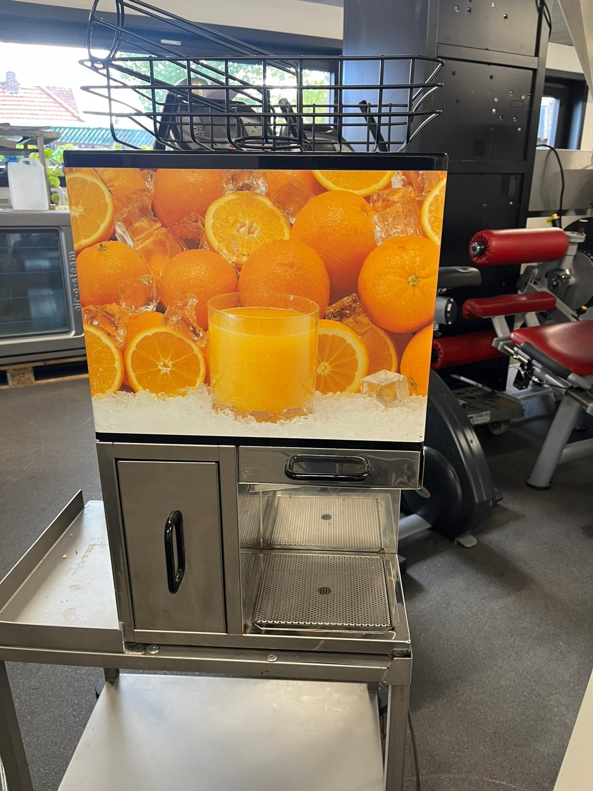 Sinaasappel persmachine, Enlèvement, Utilisé