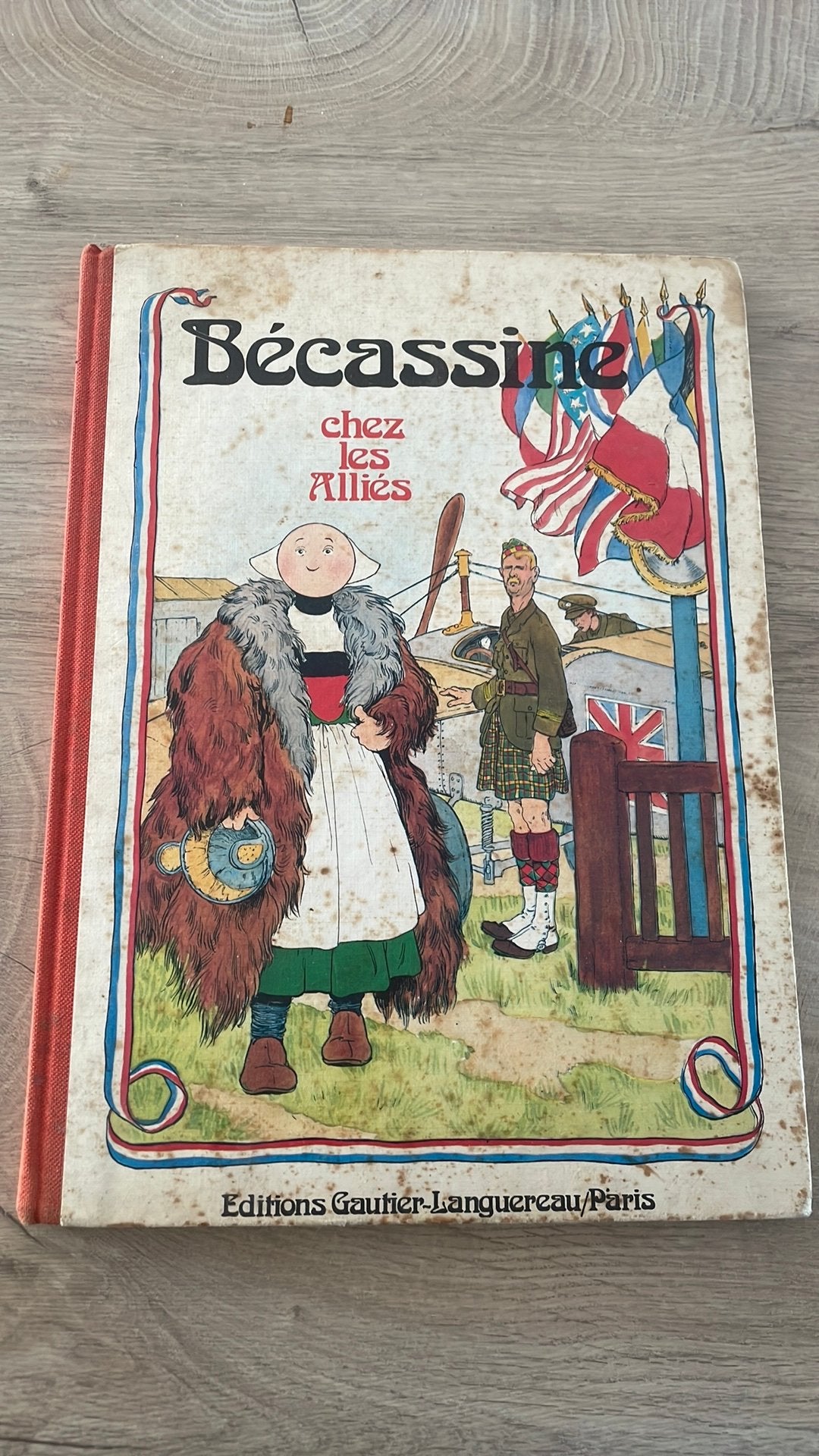 Becassine chez les allies, Enlèvement ou Envoi