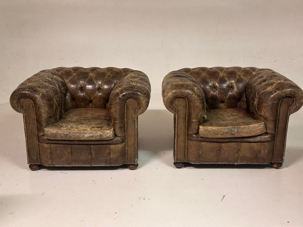 2x Chesterfield Club, Huis en Inrichting, Ophalen, Zo goed als nieuw