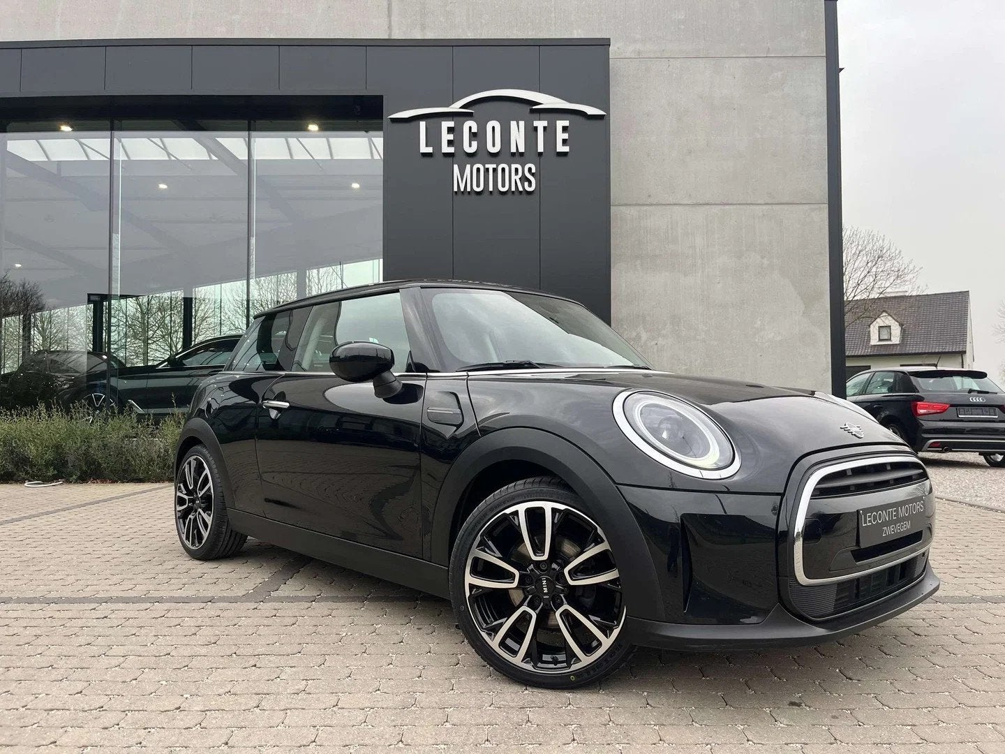 MINI Cooper Mini Cooper 1.5iA Full-LED/Virtual/Carplay/Cruis, 100 kW, Achat, Euro 6, Adapté aux personnes handicapées