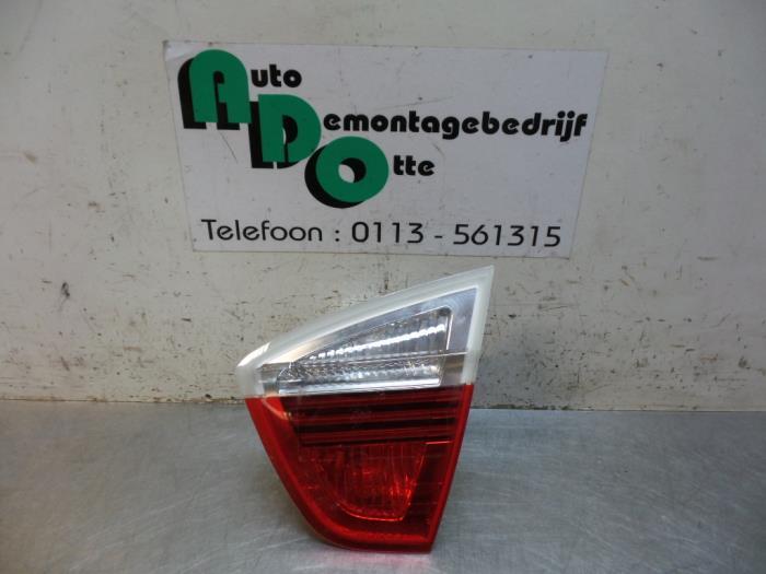 Feu arrière droit d'un BMW 3-Serie (3-Serie 04-), Autos : Pièces & Accessoires, Éclairage, -, 3 mois de garantie, Utilisé, -