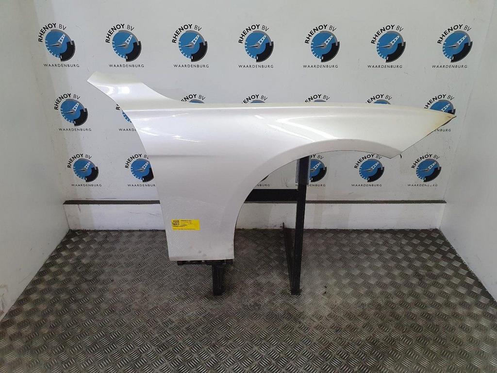 BMW 3 SERIES F31LCI 320d EDE Cent. Exec.  VOORSCHERM R 2016, Ophalen of Verzenden, Gebruikt, Stiba lid