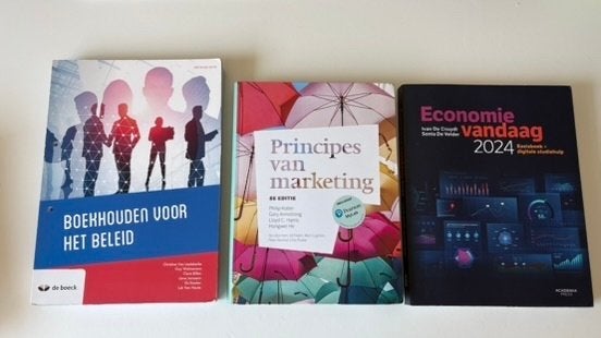 Verschillende boeken Bedrijfsmanagement Bachelor, Boeken, Studieboeken en Cursussen, Ophalen of Verzenden, Zo goed als nieuw, Hogeschool