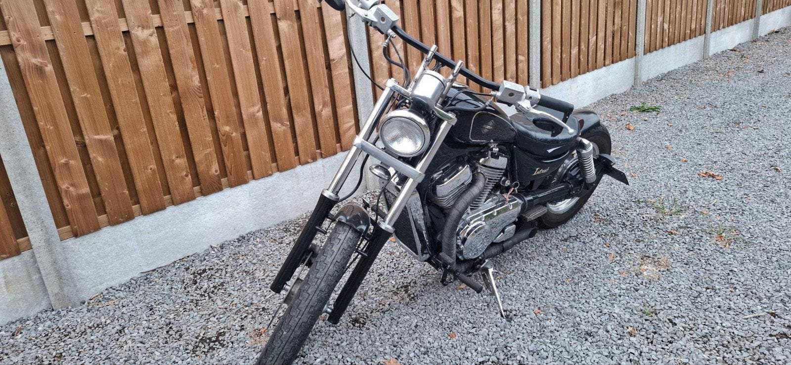 Intruder 750, 750 cc, 2 cilinders, Occasion, Chopper