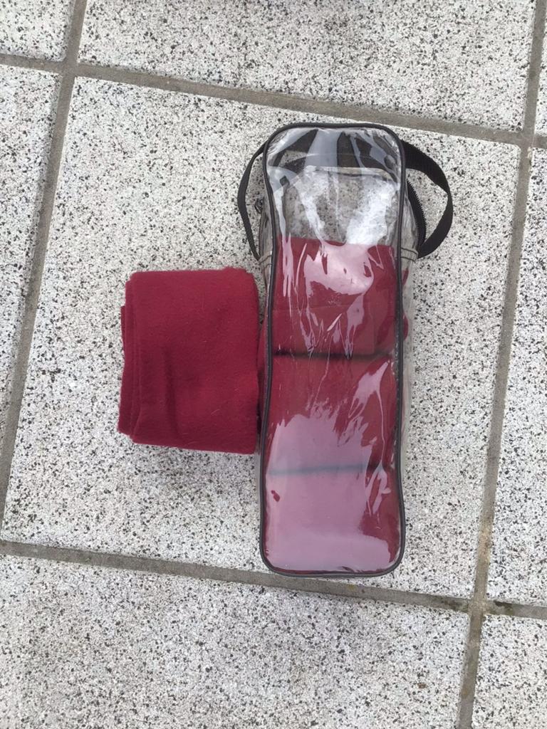 Bandages bordeaux, Dieren en Toebehoren, Ophalen, Gebruikt