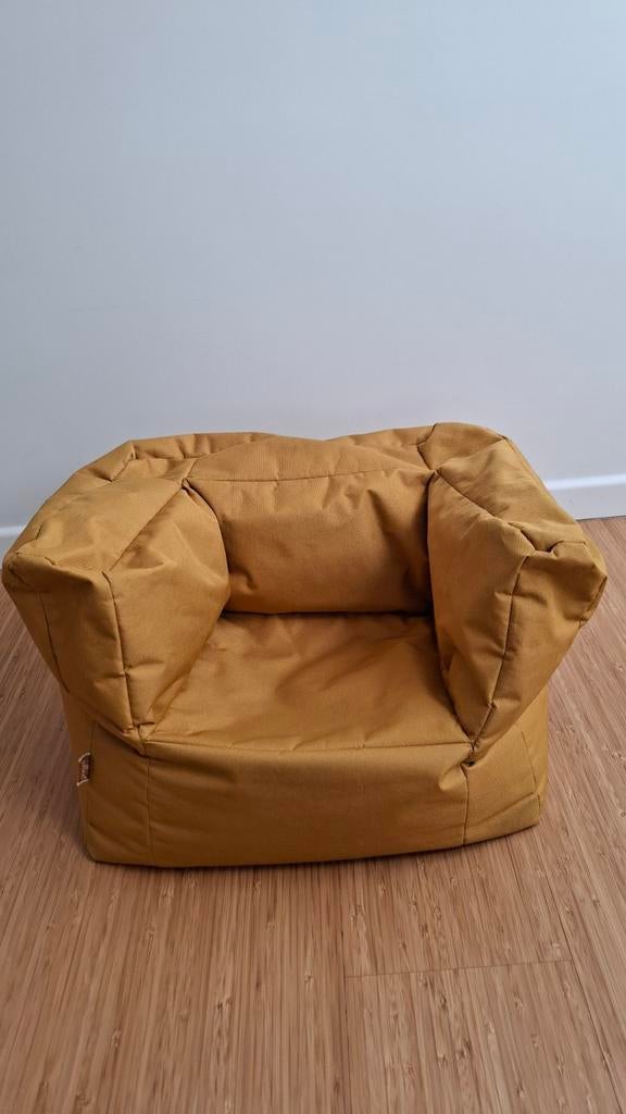 Kleine zitzak Jollein (kinderfauteuil), Enlèvement