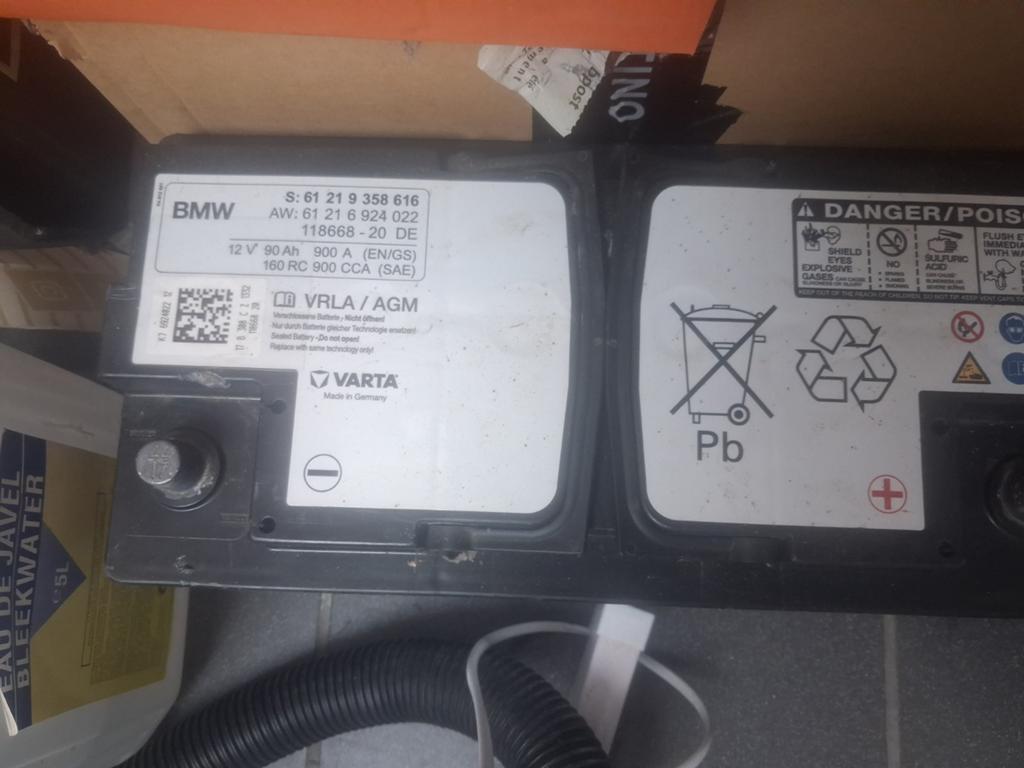 Batterie Varta VGM 90ah 900a, Autos : Pièces & Accessoires, Enlèvement, BMW