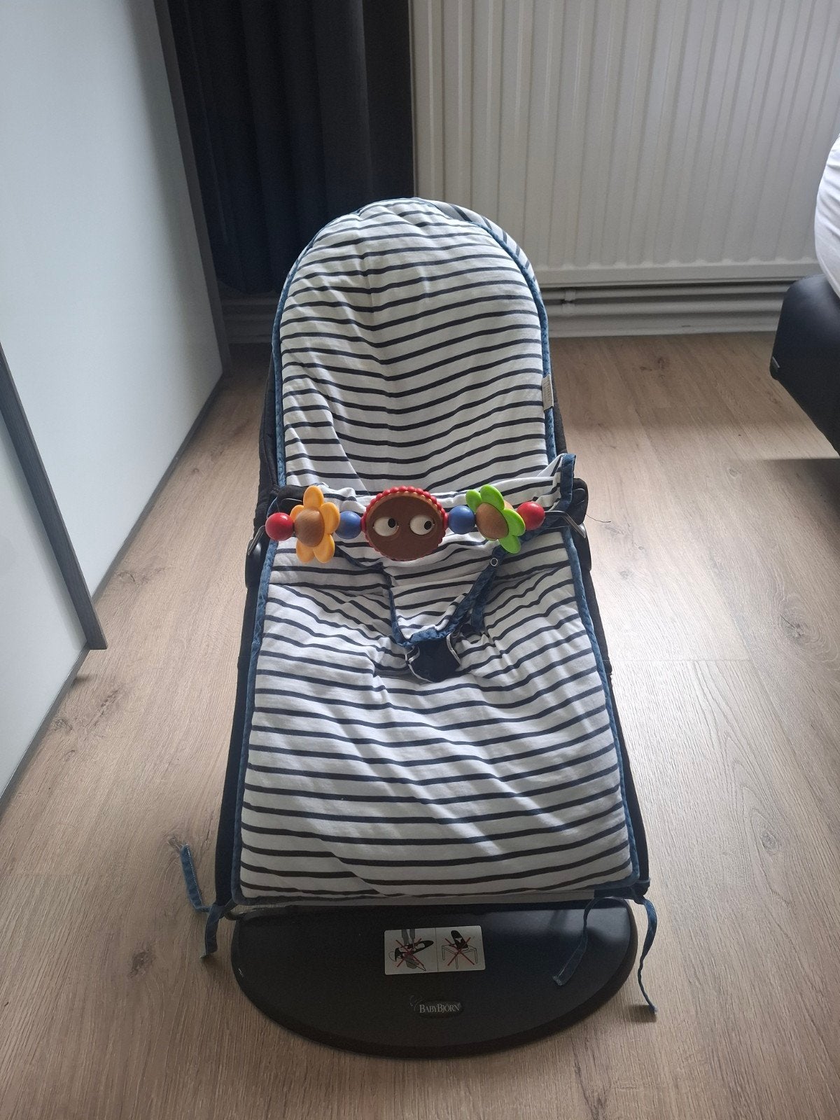 Babybjörn wipper + hoes en speelboog, Kinderen en Baby's, Gebruikt, Wipstoel, Met gordel(s) of riempje(s), Ophalen