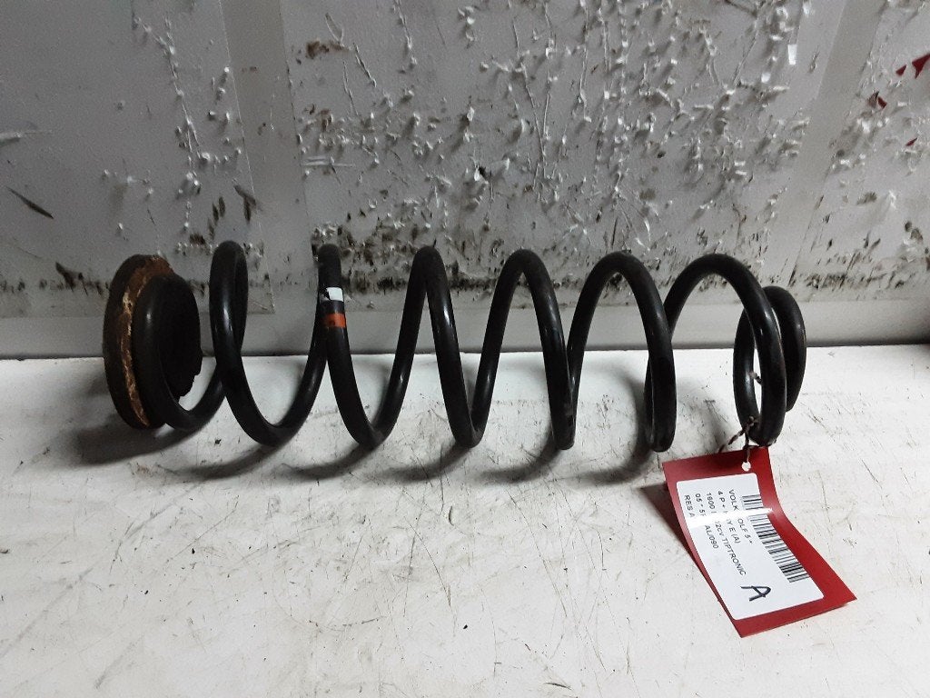 RESSORT DE SUSPENSION ARRIERE Volkswagen Golf V (1K1), Volkswagen, Mevr. I. Hauben, Utilisé, Rue de l'Espoir 34 34
4030  GRIVEGNÉE, BE