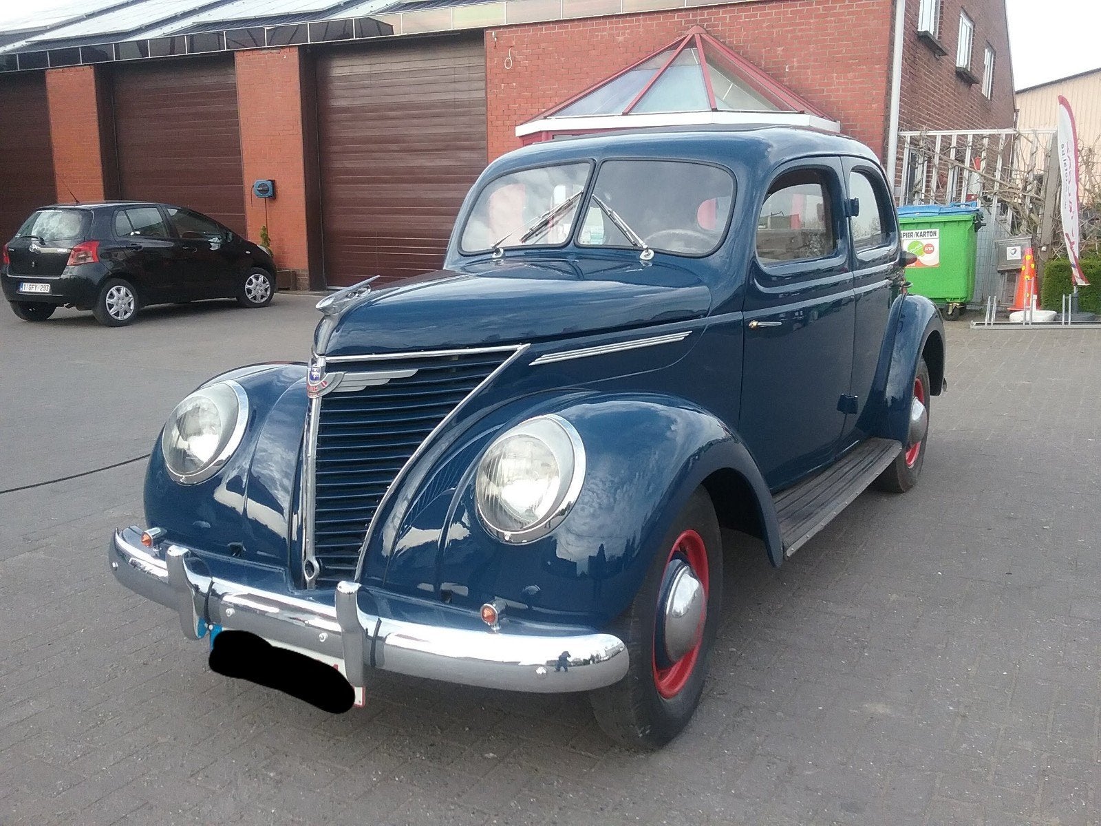 Ford f472a, Auto's, 4 deurs, Beige, Blauw, 2300 cc