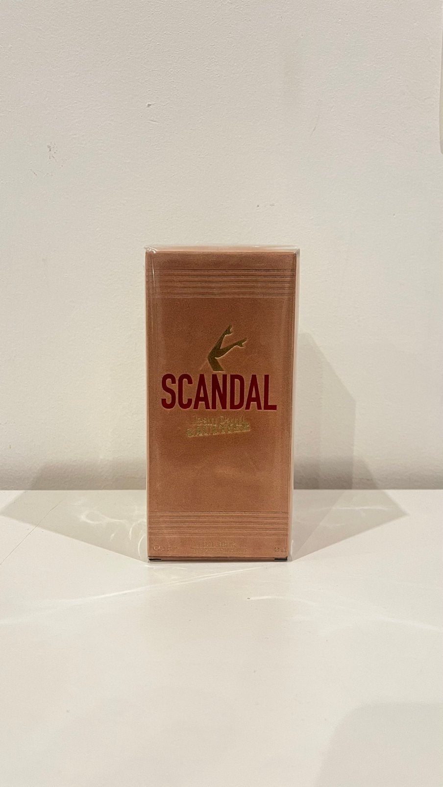 Scandale Jean Paul Gaultier pour femmes NOUVEAU, Bijoux, Sacs & Beauté, Enlèvement ou Envoi, Comme neuf