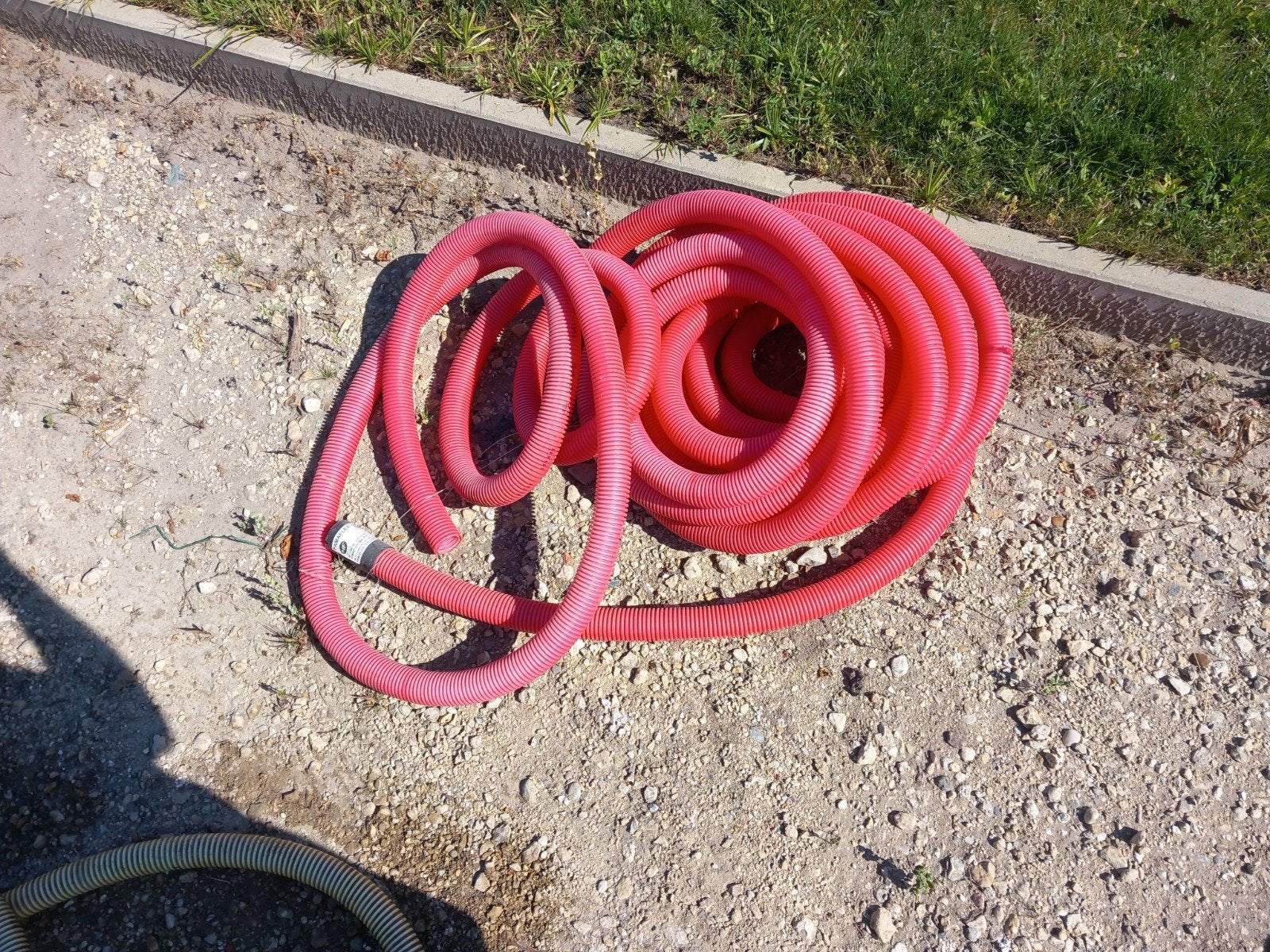Tube de protection avec cordon, Jardin & Terrasse, Tuyaux d'arrosage, Enlèvement ou Envoi