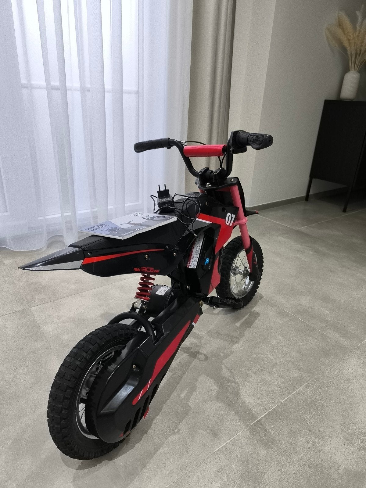Moto Électrique, Enlèvement