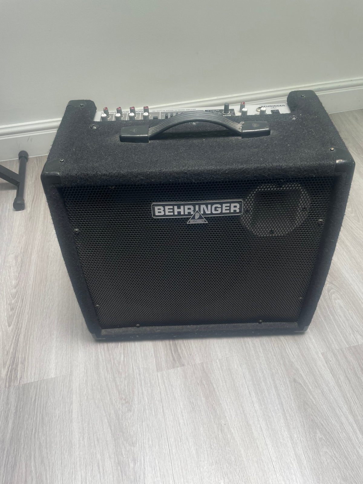 Behringer k1800, Enlèvement, Comme neuf